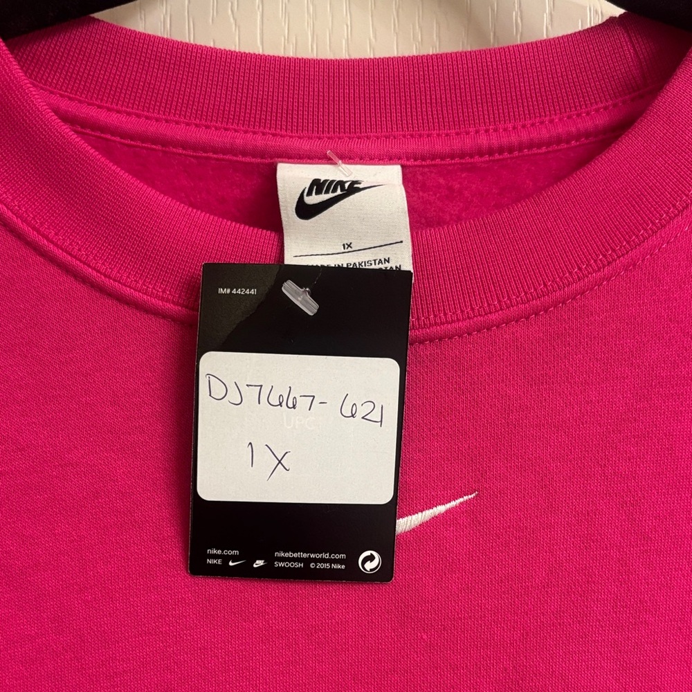 Nike Pink Sweatshirt - Picture 2 of 4